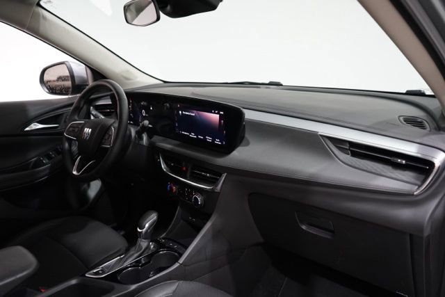 Used 2025 Buick Encore GX Preferred image 18