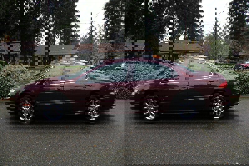 Used 2000 Chrysler LHS image 13