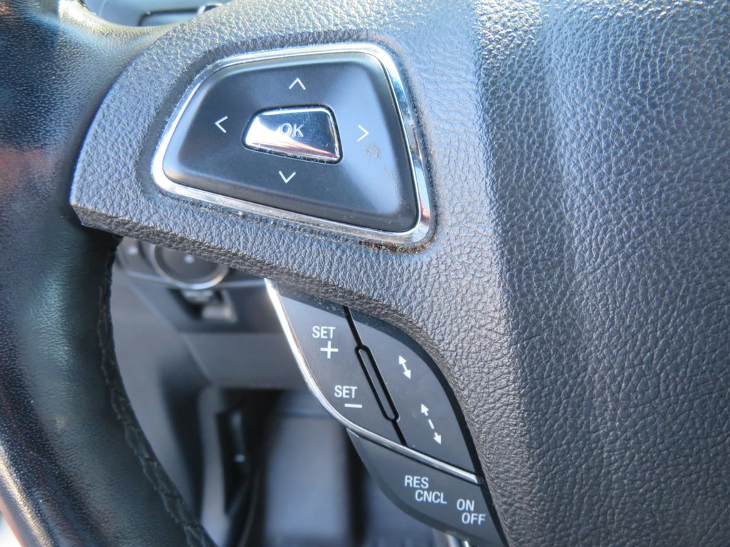 Used 2017 Lincoln MKX Reserve w/ Driver Assistance Package image 16