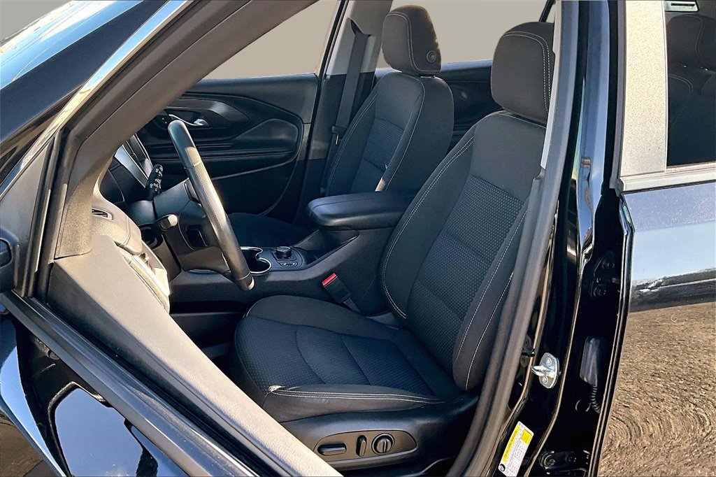 Used 2022 GMC Terrain SLE w/ Driver Convenience Package image 25