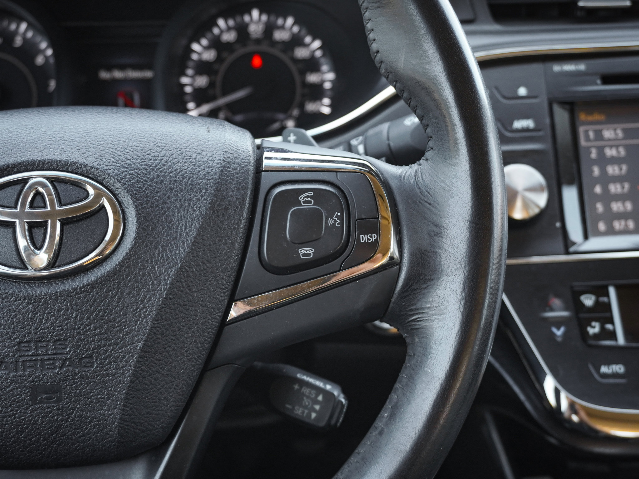 Used 2016 Toyota Avalon Touring image 19