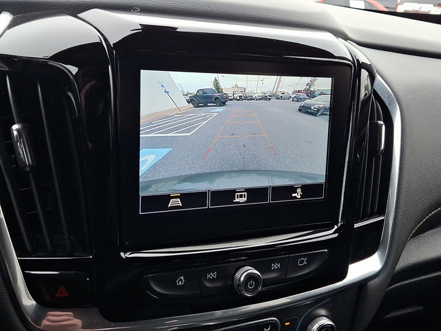 Used 2023 Chevrolet Traverse LT w/ LPO, Floor Liner Package AWD/4WD image 19