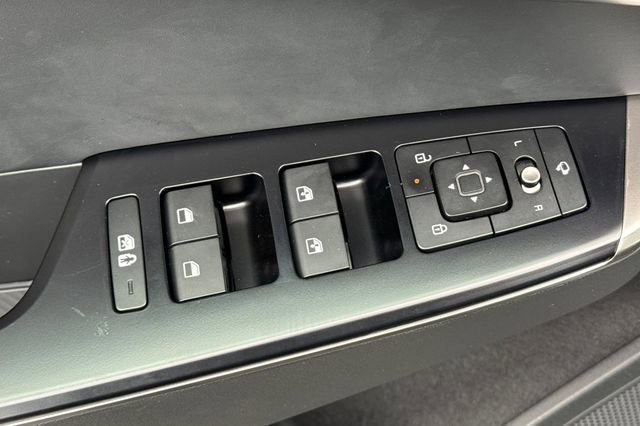 New 2025 Kia EV6 Light image 13