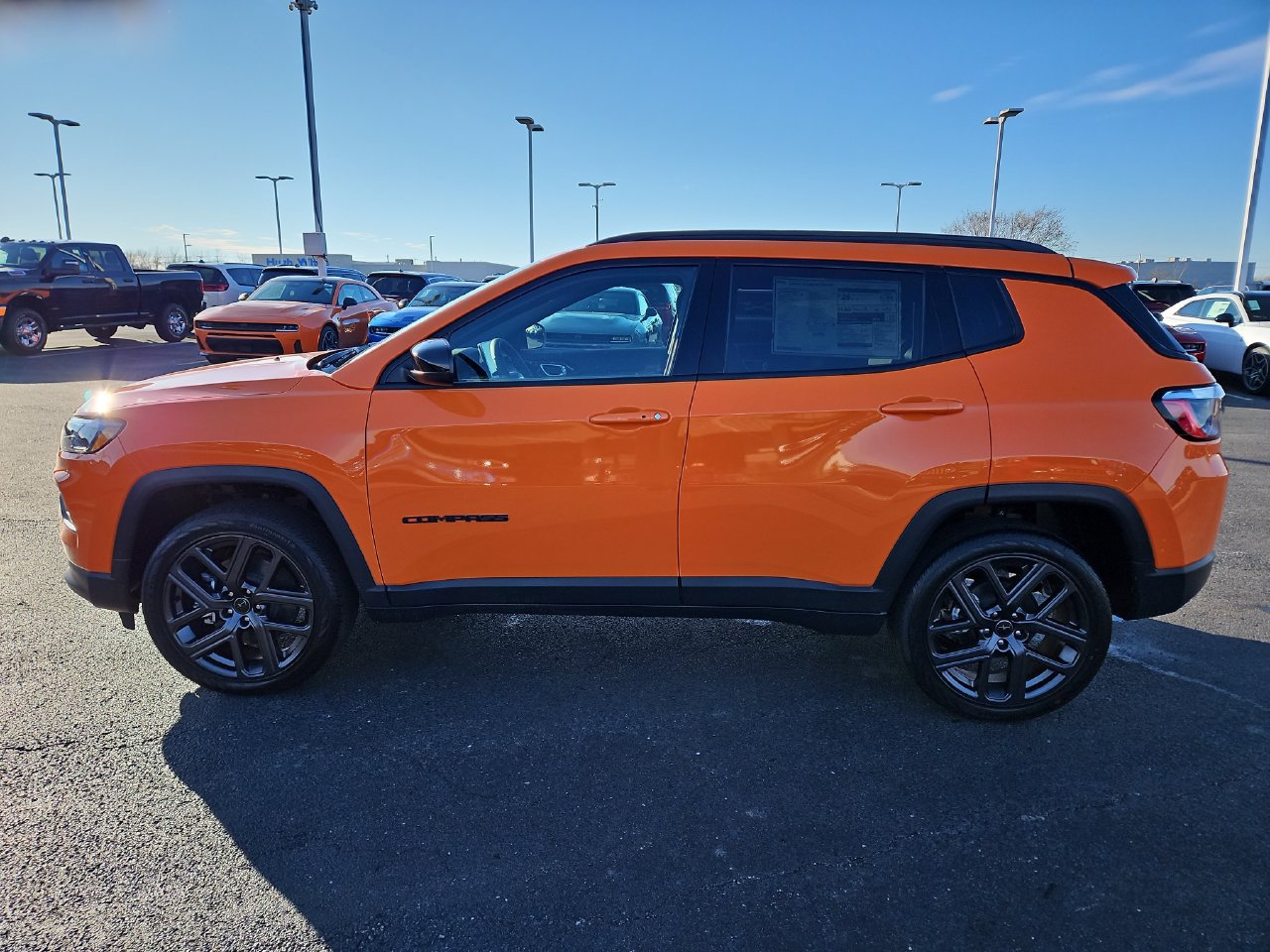 New 2026 Jeep Compass Latitude w/ Sun and Sound Group AWD/4WD image 4