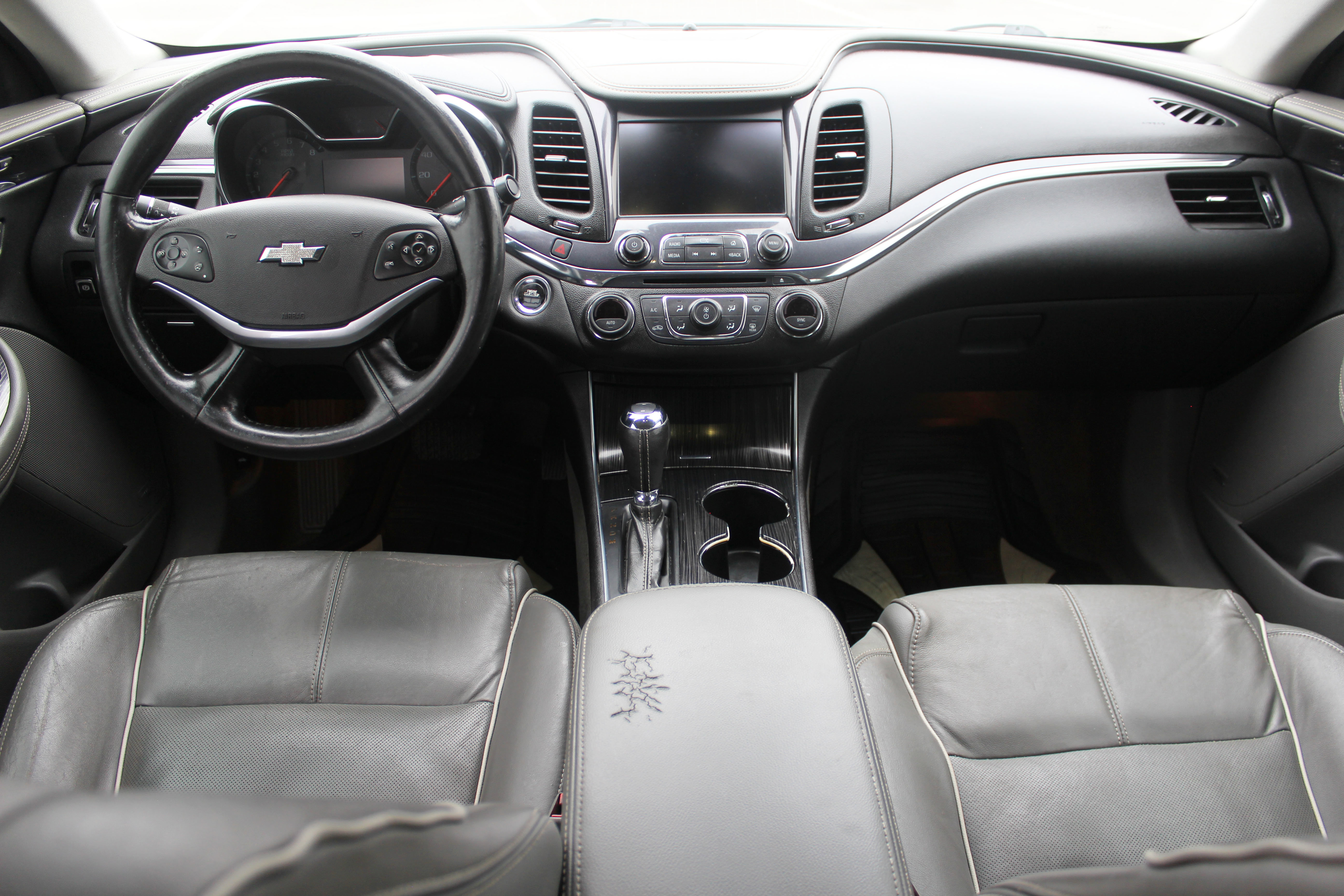 Used 2017 Chevrolet Impala Premier w/ Enhanced Convenience Package image 22