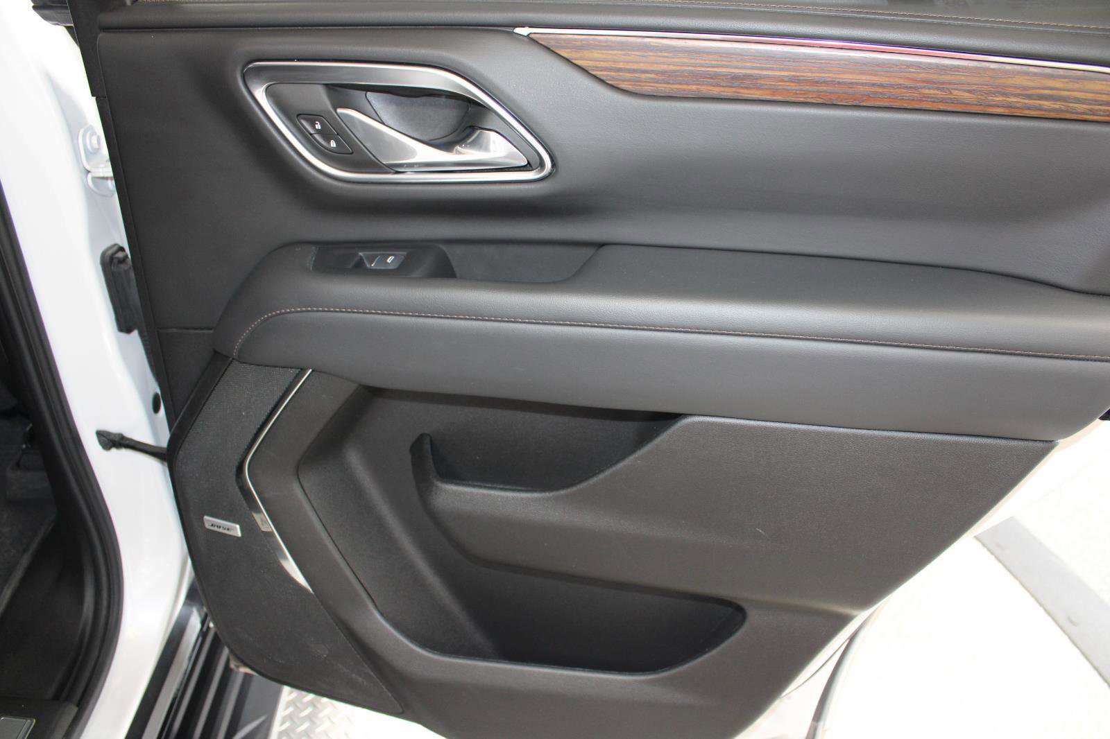 Used 2024 Chevrolet Tahoe High Country image 23