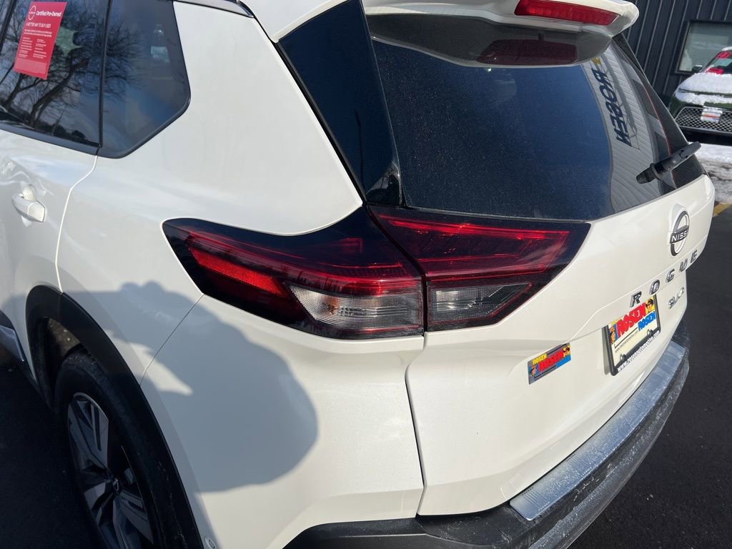 Certified 2023 Nissan Rogue SL w/ SL Premium Package image 39