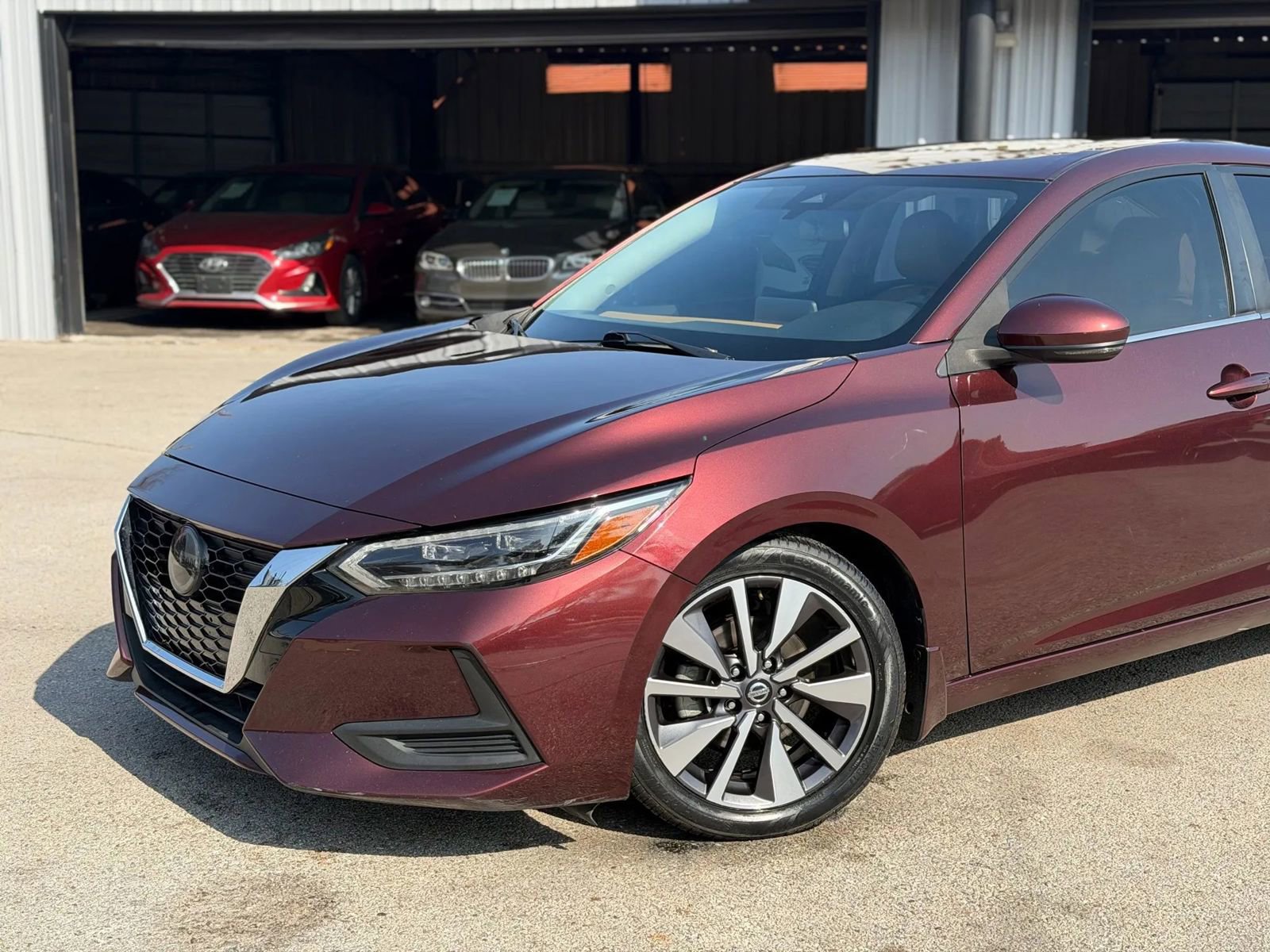 Used 2020 Nissan Sentra SV w/ SV Premium Package FWD image 31