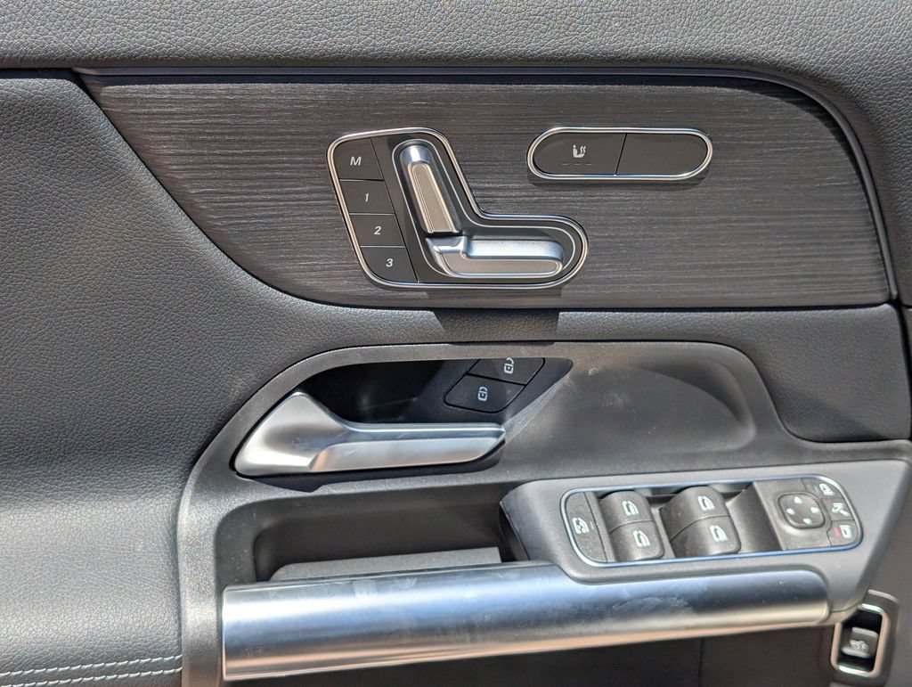 New 2026 Mercedes-Benz GLA 250 4MATIC image 23