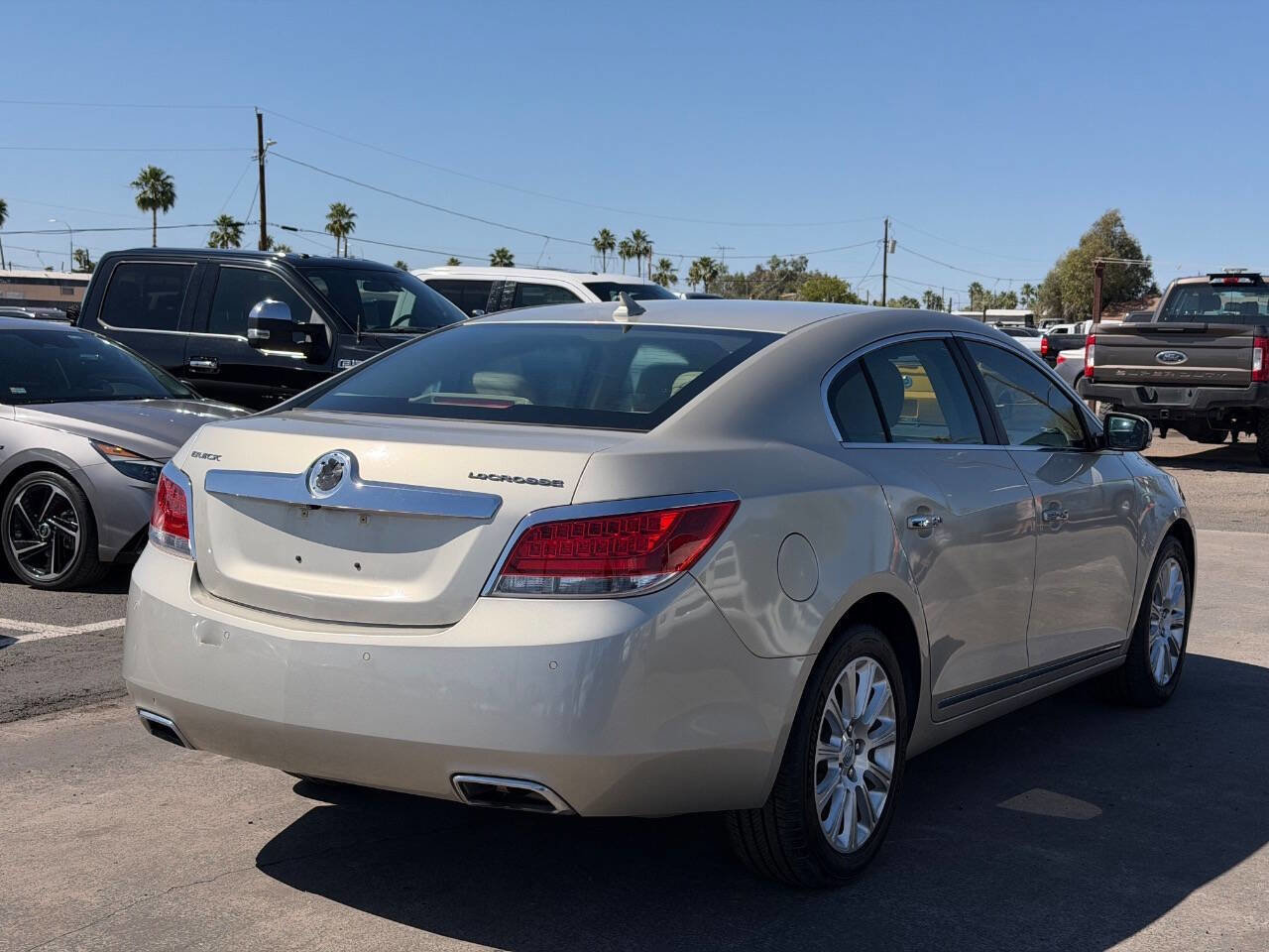 Used 2013 Buick LaCrosse Leather w/ Driver Confidence Package FWD image 10