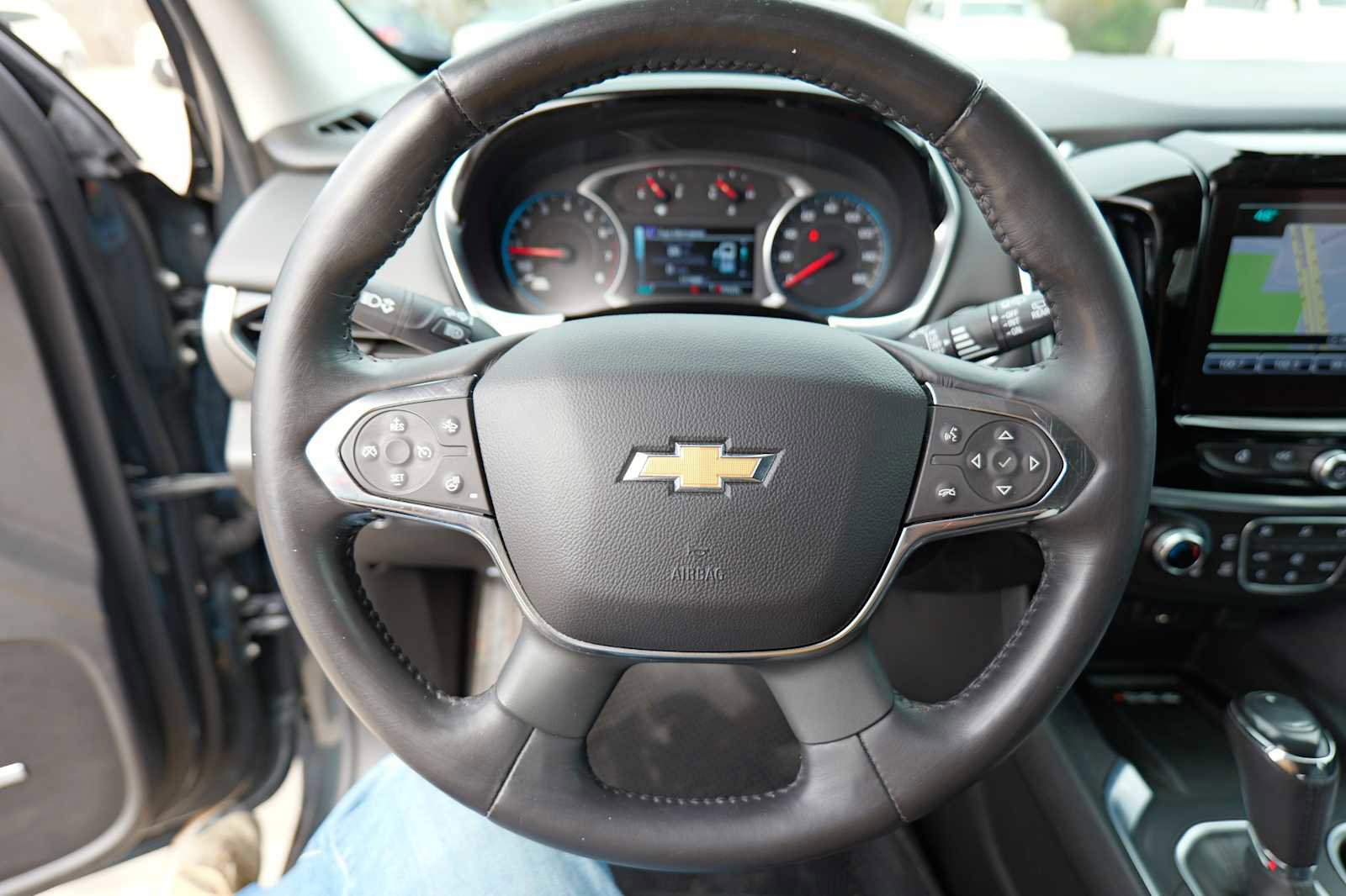 Used 2018 Chevrolet Traverse Premier w/ Driver Confidence II Package image 12