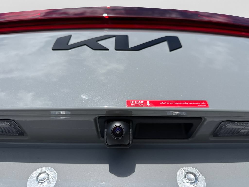 New 2027 Kia Carnival EX w/ Dark Edition Package FWD image 17
