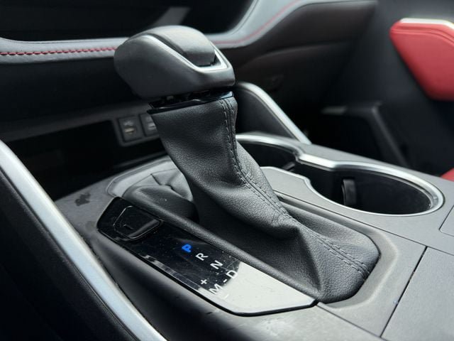 Used 2023 Toyota Highlander XSE FWD image 18