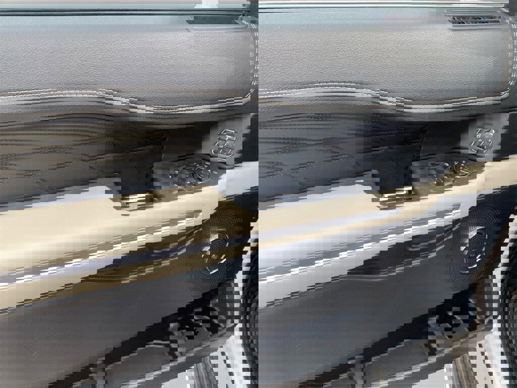 Used 2019 Ford Expedition Platinum image 14