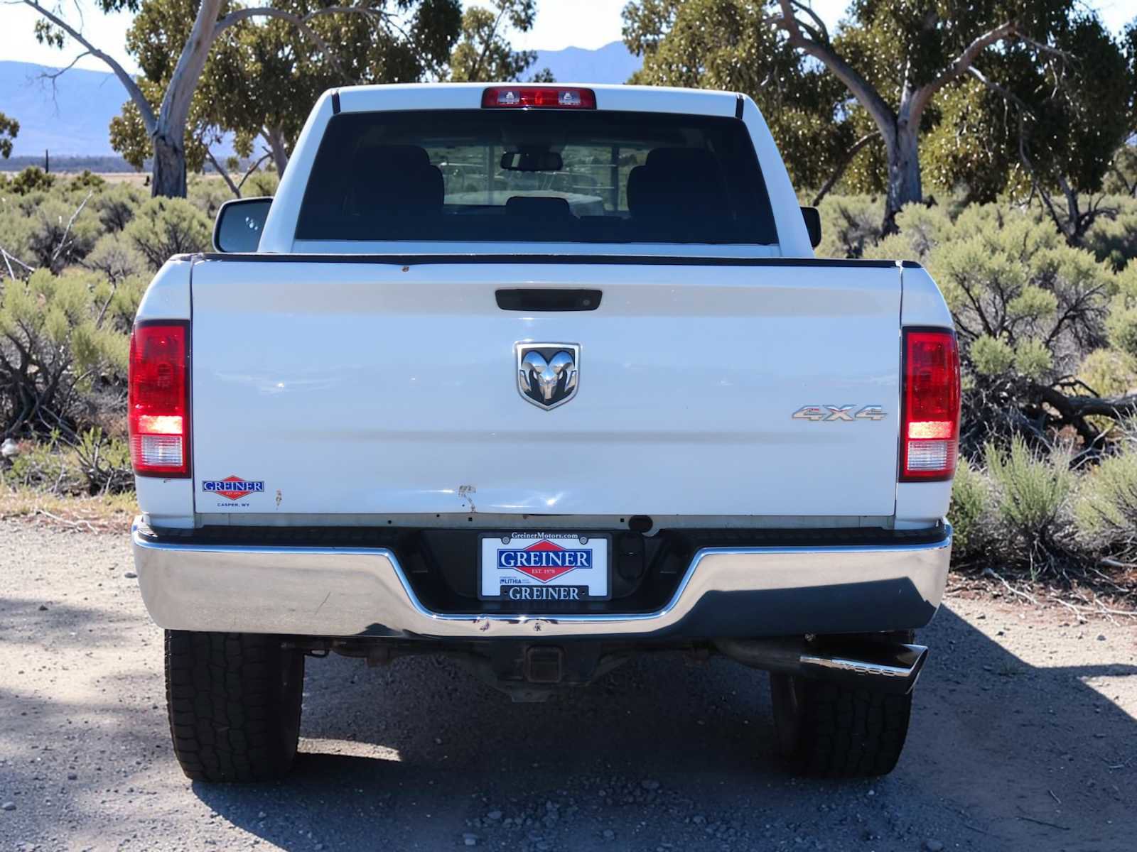 Used 2016 RAM 2500 Tradesman w/ Chrome Appearance Group AWD/4WD image 5