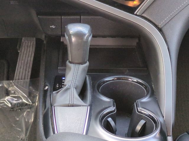 Used 2020 Toyota Camry SE FWD image 20