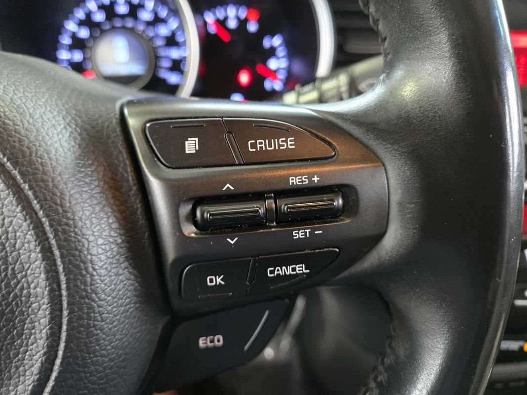 Used 2015 Kia Optima EX FWD image 16