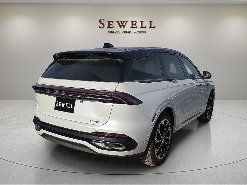 New 2026 Lincoln Nautilus Reserve AWD/4WD image 4