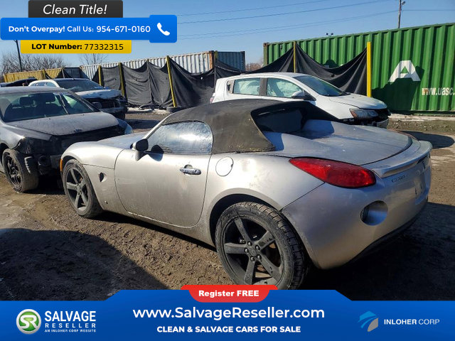 Used 2007 Pontiac Solstice Roadster w/ Preferred Package image 3