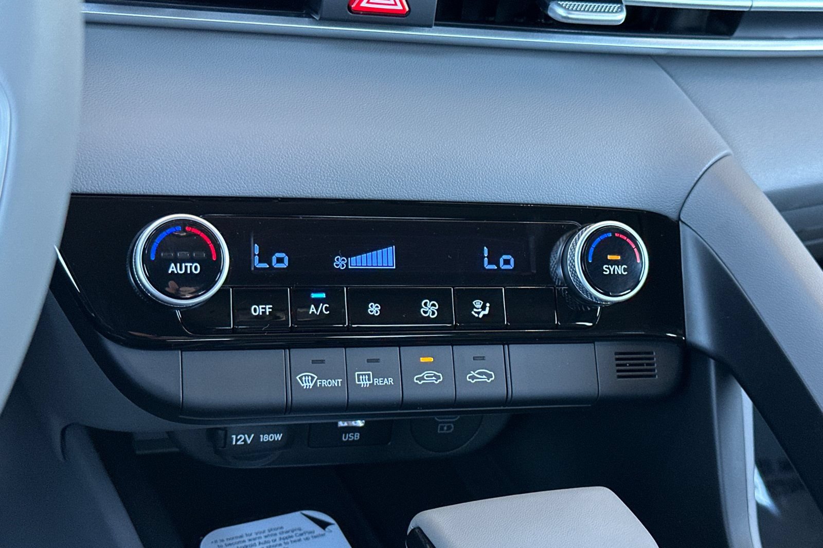 New 2026 Hyundai Elantra Sport FWD image 18