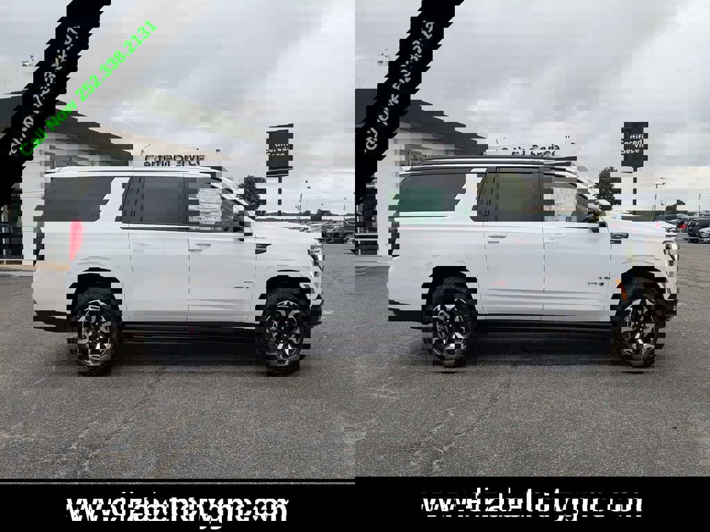 New 2026 GMC Yukon XL AT4 w/ AT4 Premium Package image 2