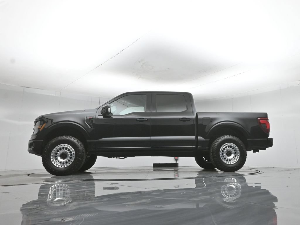 Used 2025 Ford F150 XLT w/ Equipment Group 302A MID AWD/4WD image 7