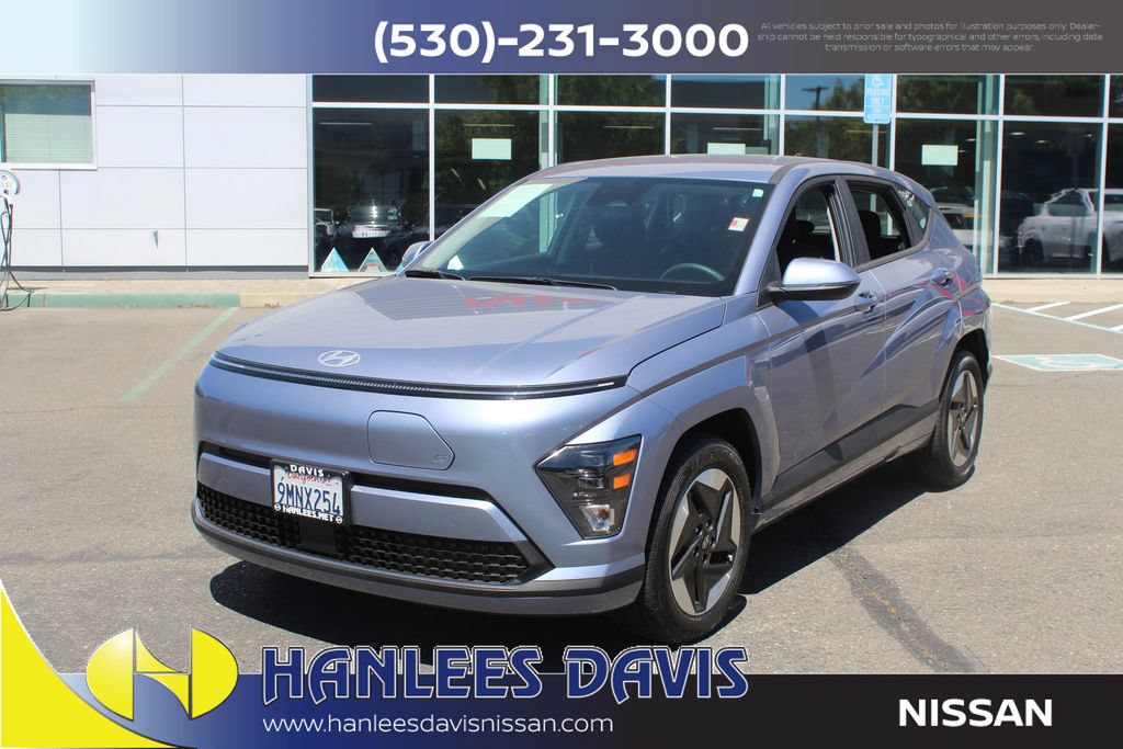 Used 2024 Hyundai Kona SE FWD image 3