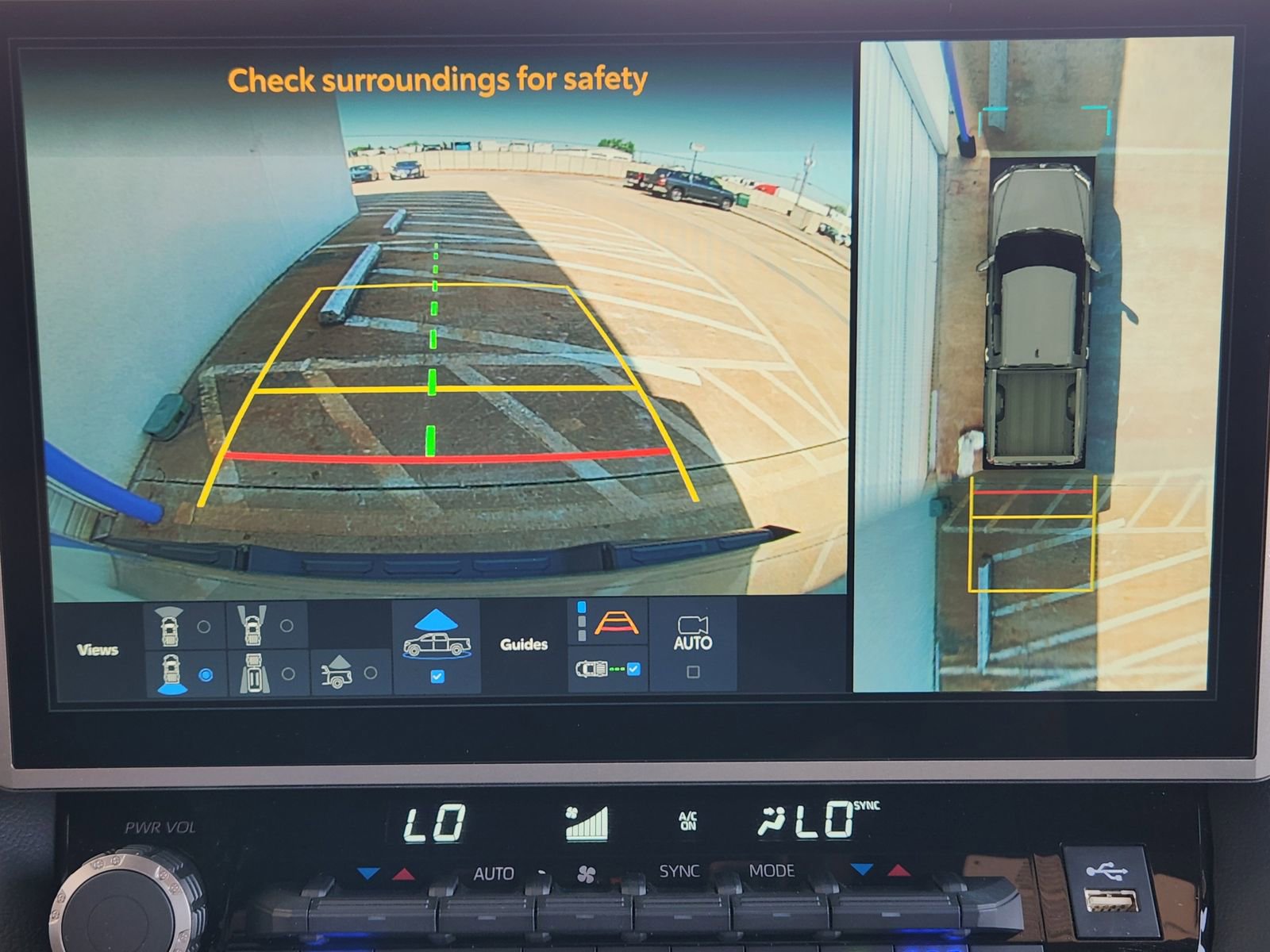 Used 2025 Toyota Tundra Limited image 15