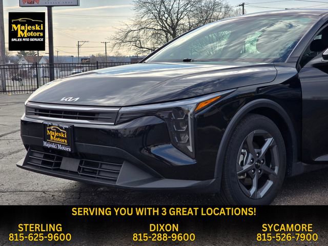 Used 2025 Kia K4 LXS image 15