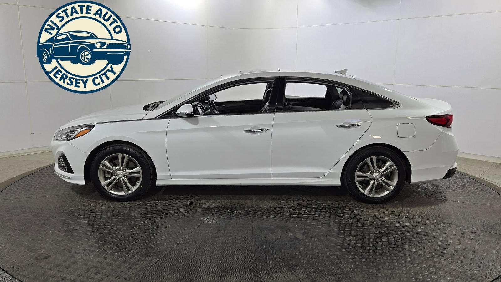 Used 2019 Hyundai Sonata Limited FWD image 4