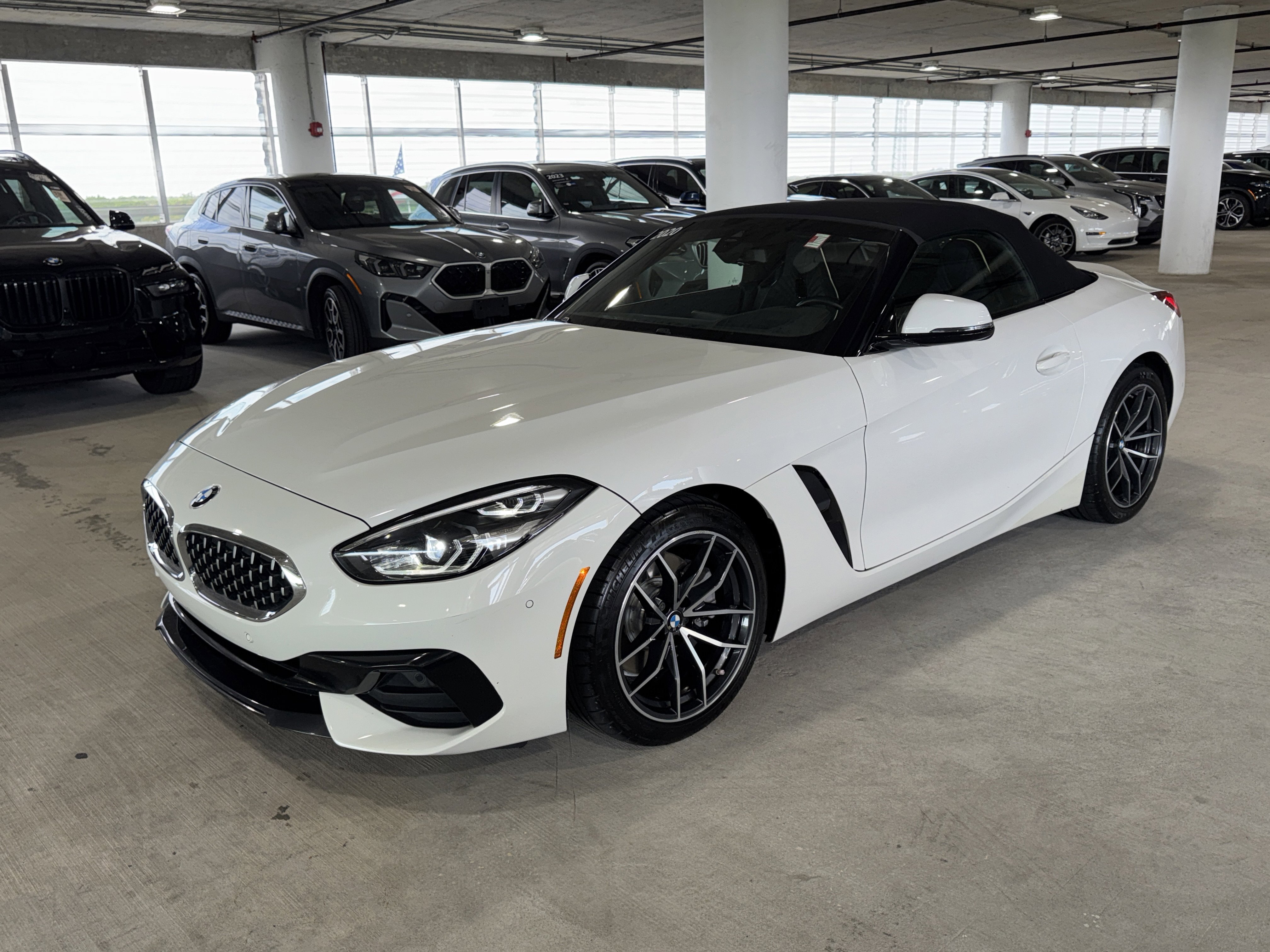 Used 2020 BMW Z4 sDrive30i w/ Premium Package image 4