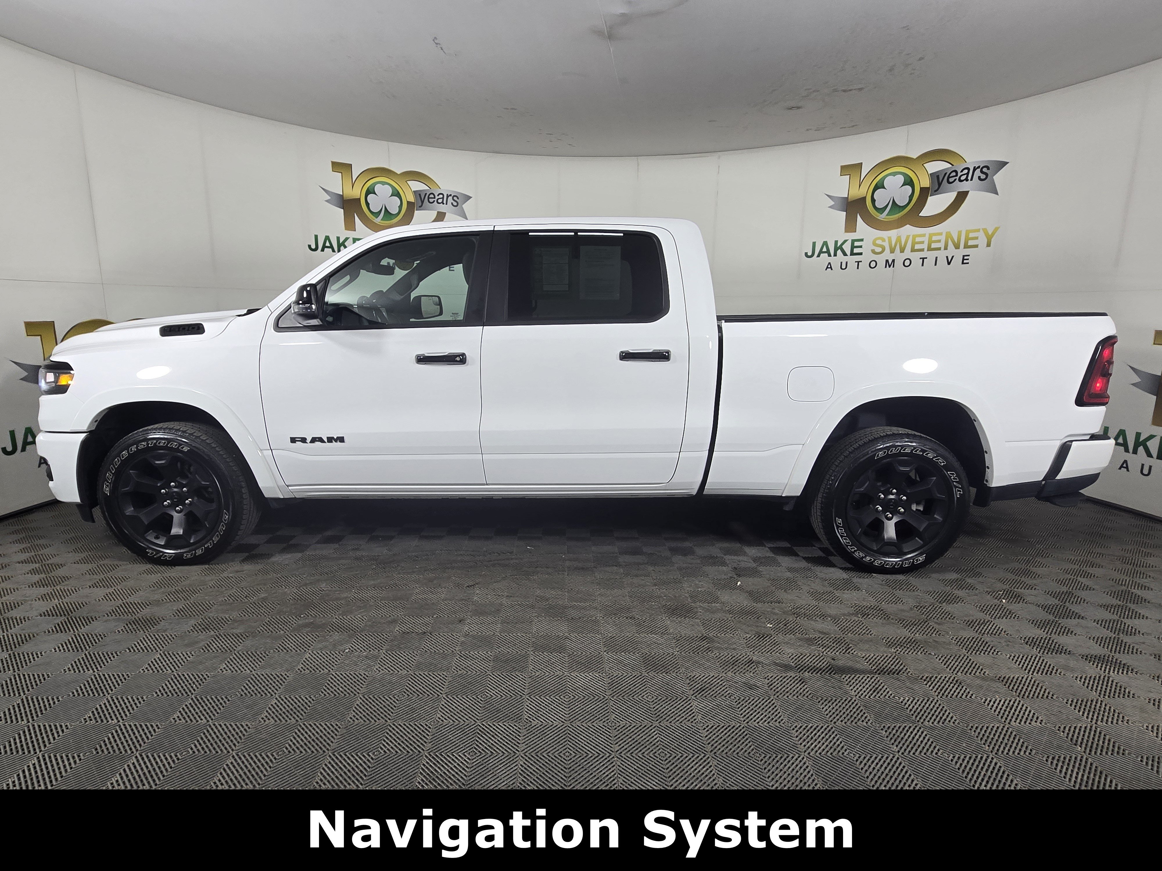 Certified 2025 RAM 1500 Big Horn AWD/4WD image 6