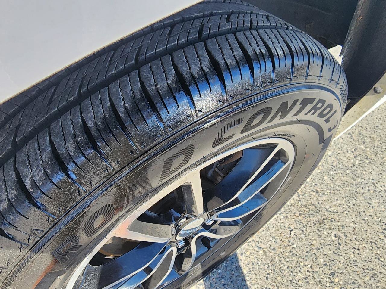 Used 2017 Dodge Grand Caravan GT FWD image 46