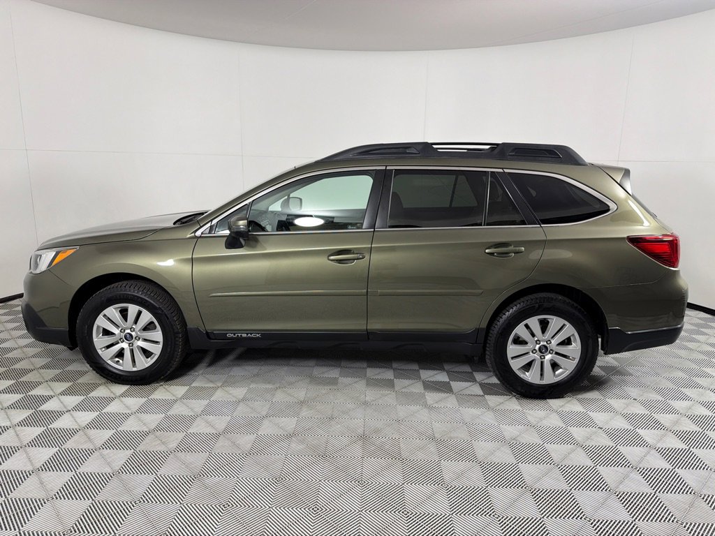 Used 2015 Subaru Outback 2.5i Premium image 7
