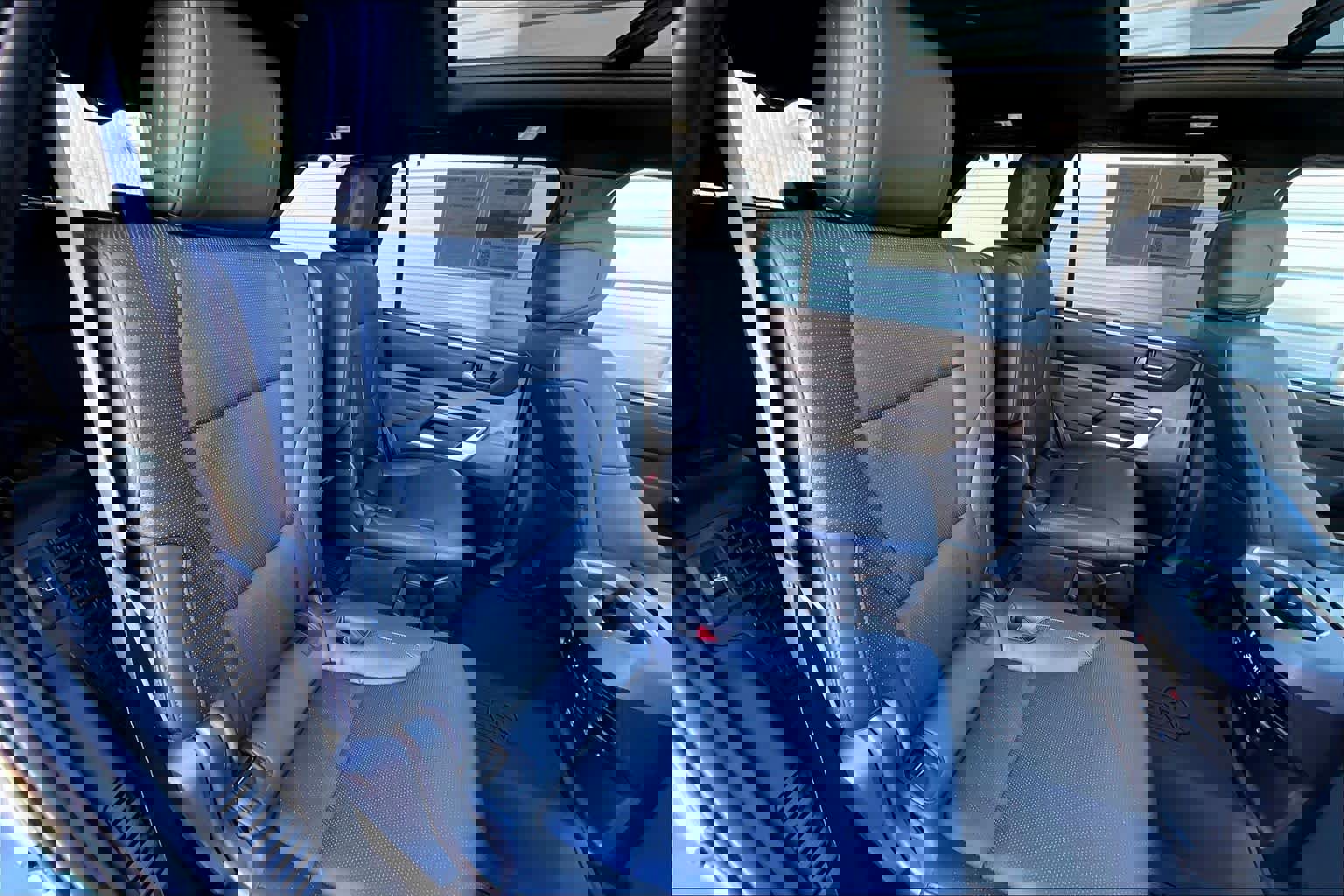 Certified 2025 Toyota Sequoia Platinum image 18