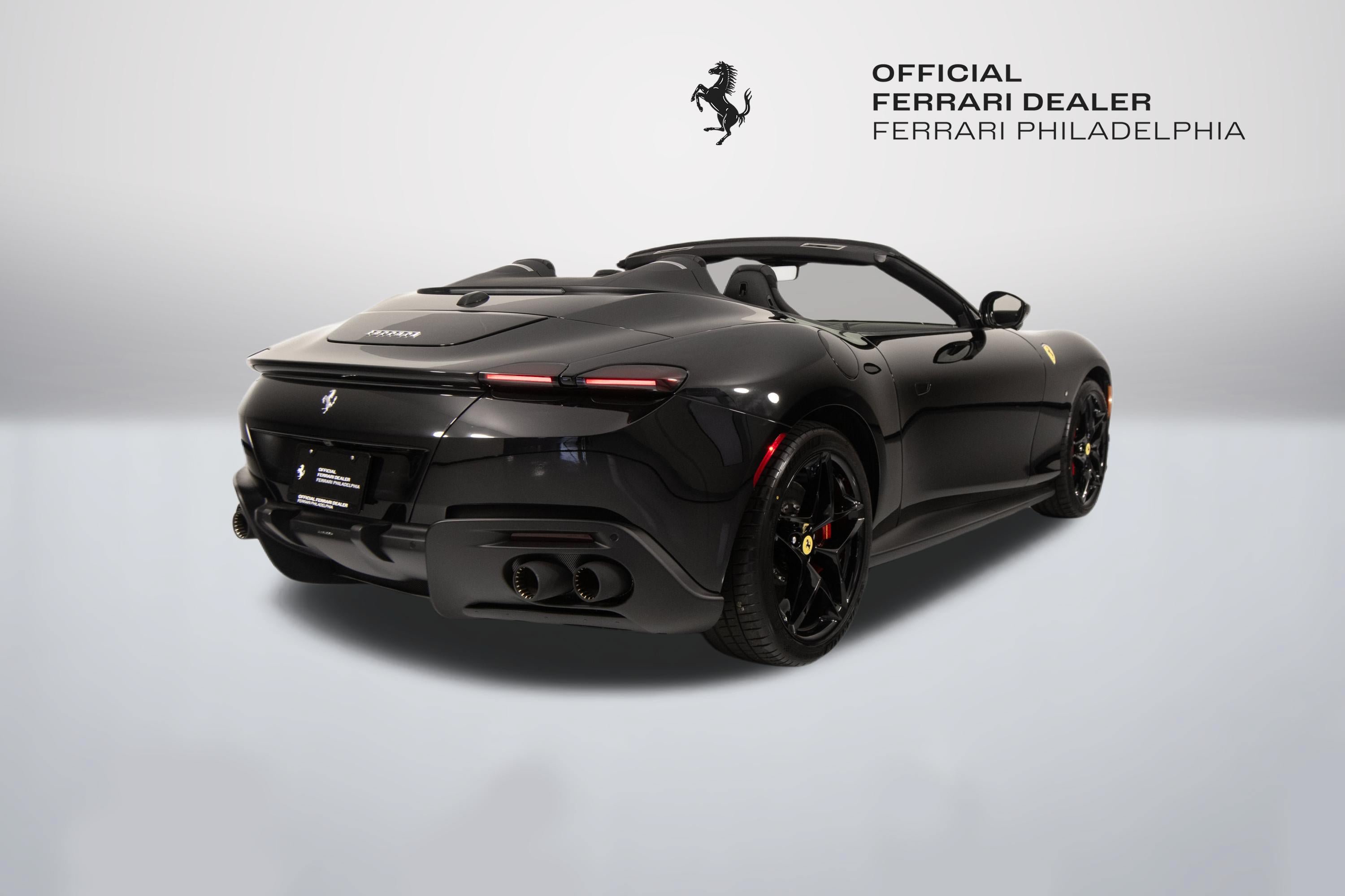 Used 2026 Ferrari Roma Spider RWD image 8