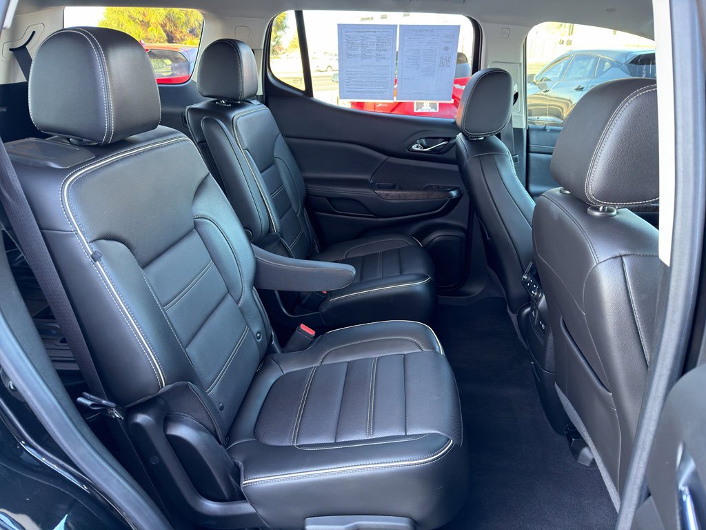 Used 2021 GMC Acadia Denali w/ Denali Technology Package image 18