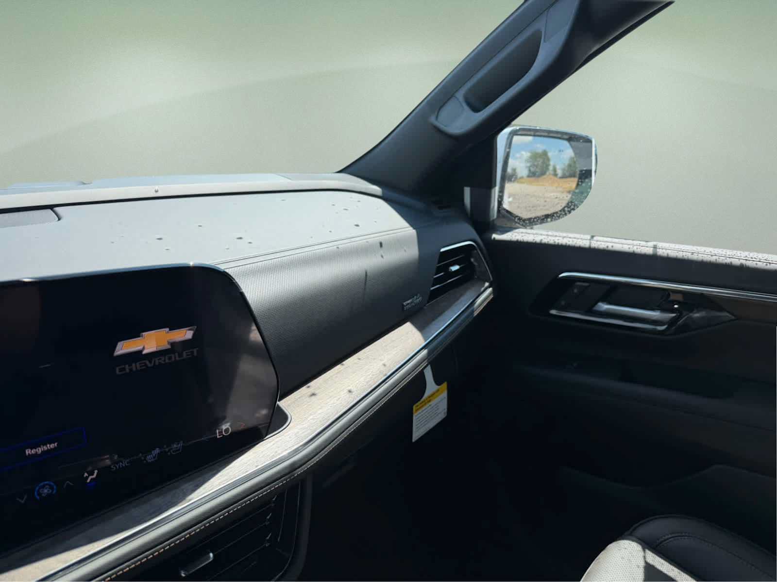 New 2026 Chevrolet Tahoe High Country AWD/4WD image 9