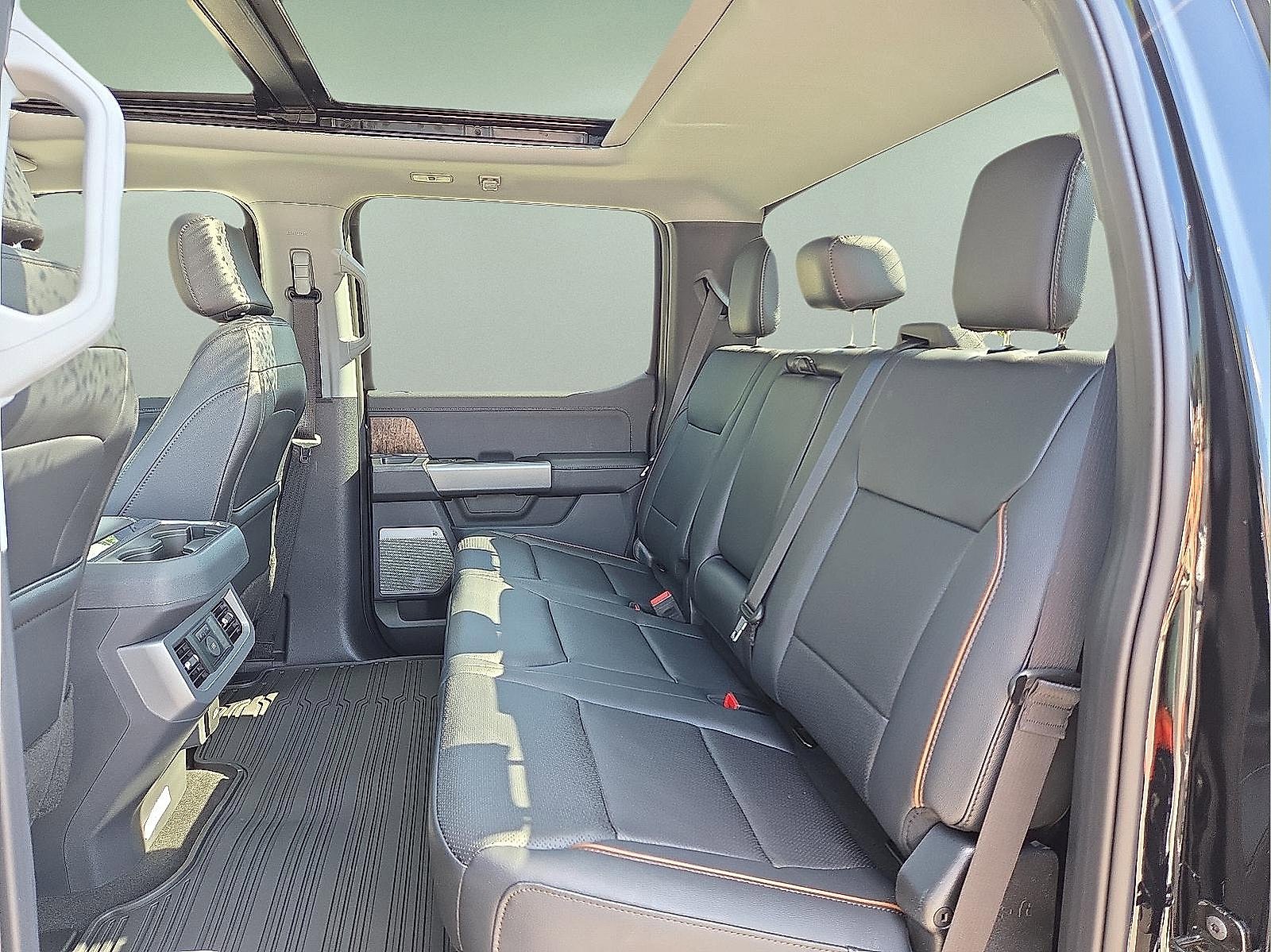 New 2026 Ford F350 Lariat image 10