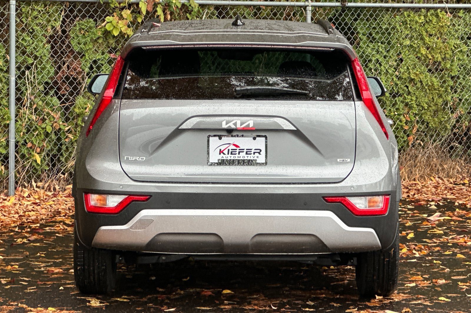 New 2025 Kia Niro EX image 4