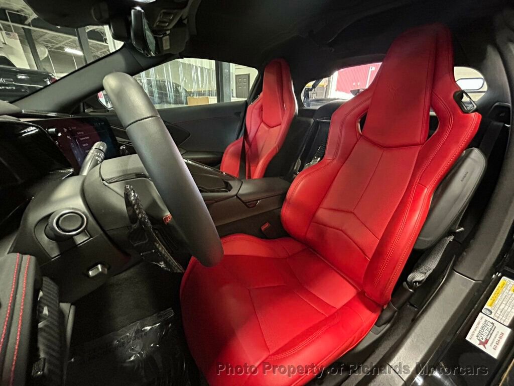 Used 2024 Chevrolet Corvette Stingray Coupe w/ Z51 Performance Package image 19