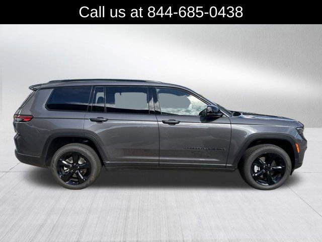 New 2025 Jeep Grand Cherokee L Limited w/ Luxury Tech Group II image 4