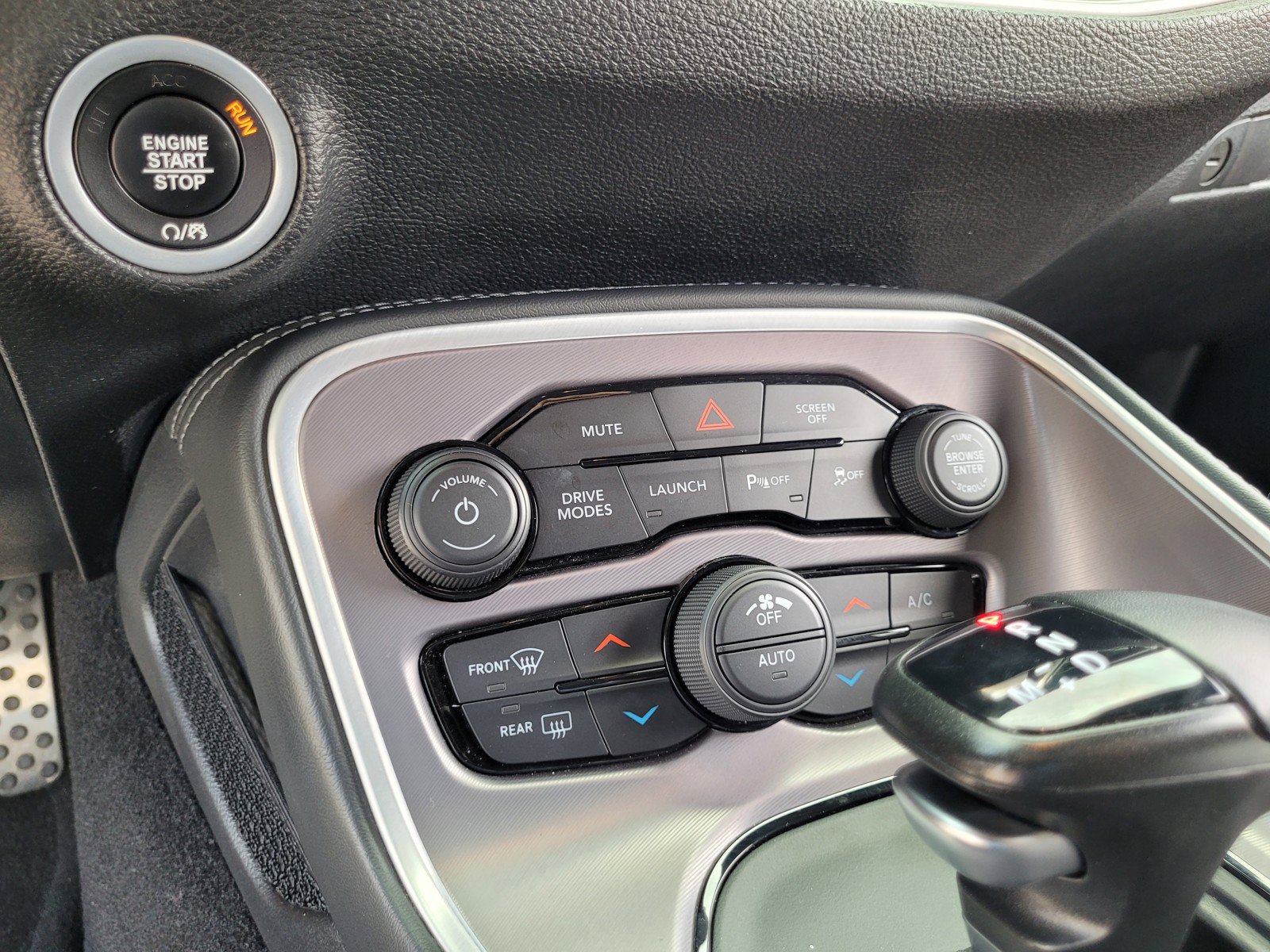 Used 2022 Dodge Challenger R/T Scat Pack RWD image 17