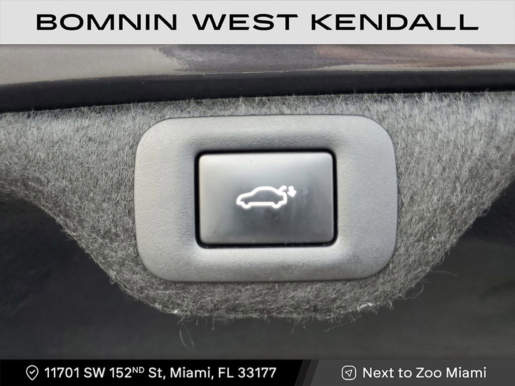 Used 2023 Lexus ES 350 F Sport image 13