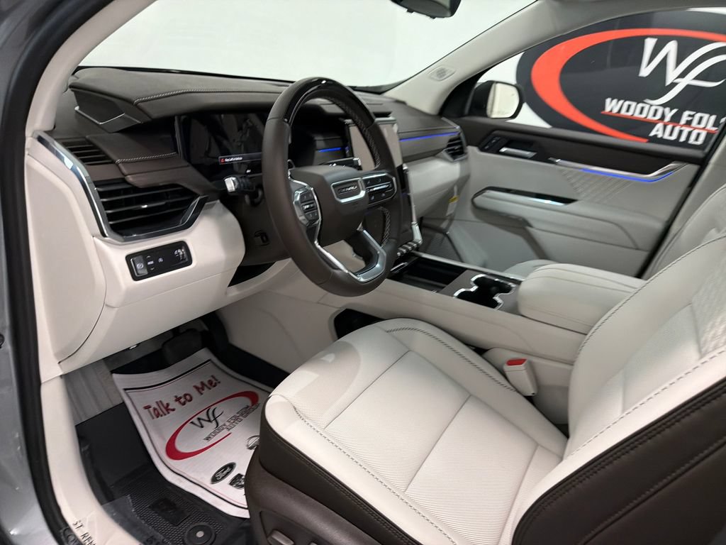 New 2026 GMC Acadia Denali w/ Super Cruise Package FWD image 9