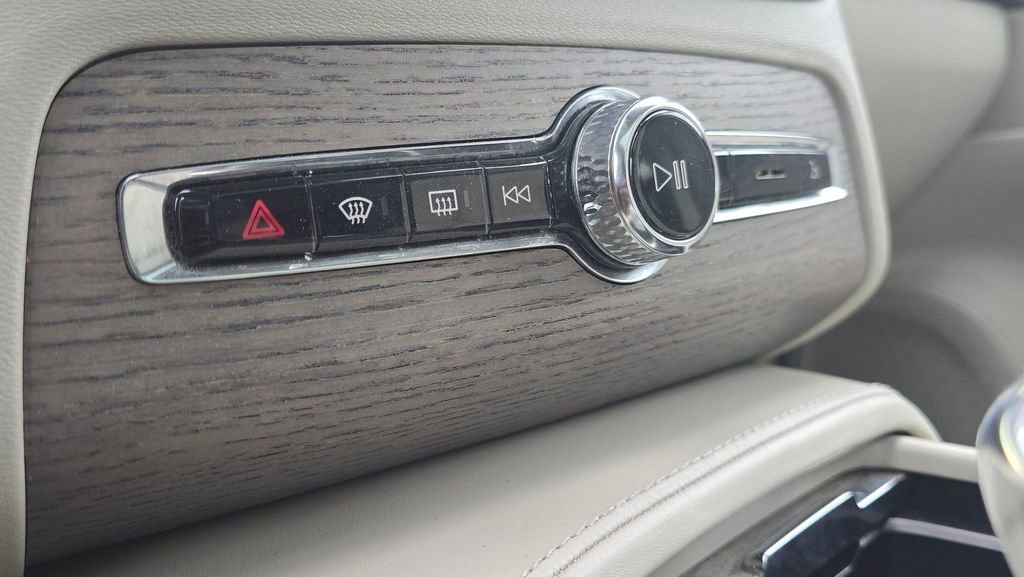 Used 2020 Volvo XC90 T8 Inscription AWD/4WD image 33