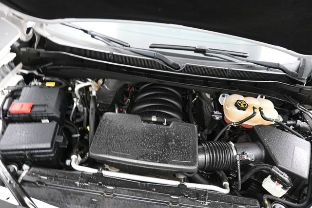 Used 2023 Chevrolet Suburban LT w/ LT Signature Plus Package AWD/4WD image 30