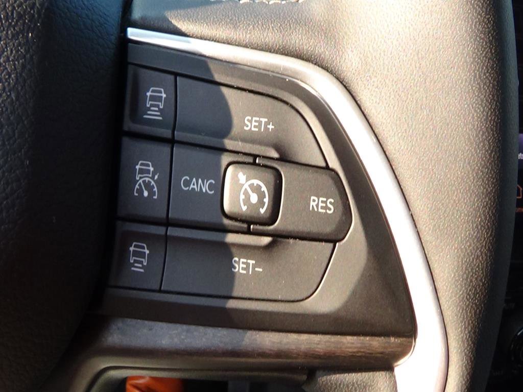 Used 2023 Jeep Grand Cherokee 4WD 4xe image 26