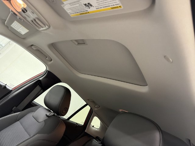 Certified 2026 Chevrolet Trax LT w/ Sunroof Package FWD image 22