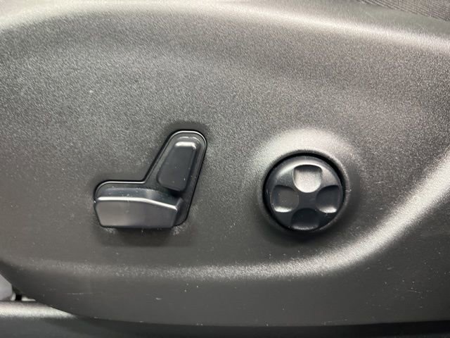 Used 2021 Jeep Cherokee Limited image 20